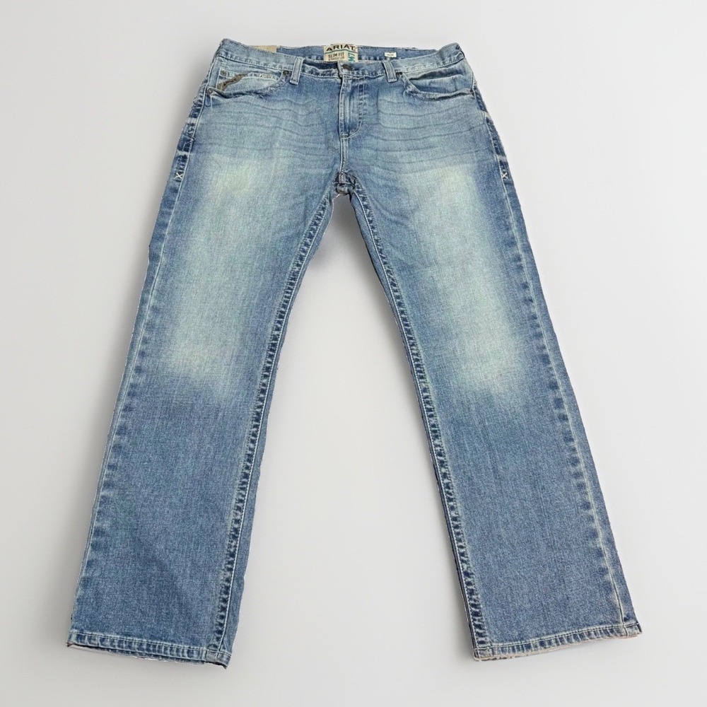 Ariat M7 Jeans 38x32 Slim Fit Straight Leg Light Wash Denim